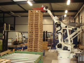 Producten_Klemmen-Tangen_Palletklem_palletklem stapelt pallets